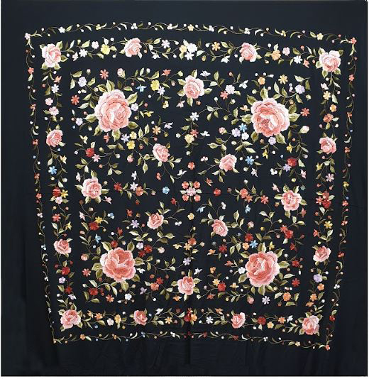 Handmade Manila Embroidered Shawl. Natural Silk. Ref.1011162NGCOLRS